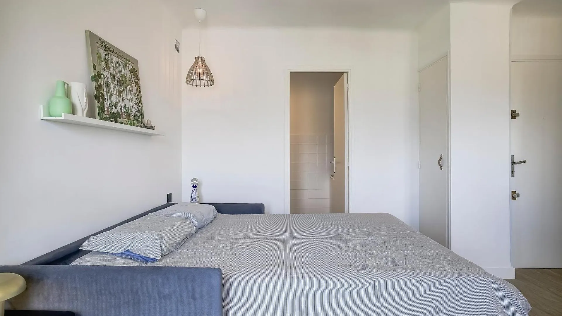 Apartment Magnifique Studio Le Dauphin 50M Des Plages Juan-les-Pins