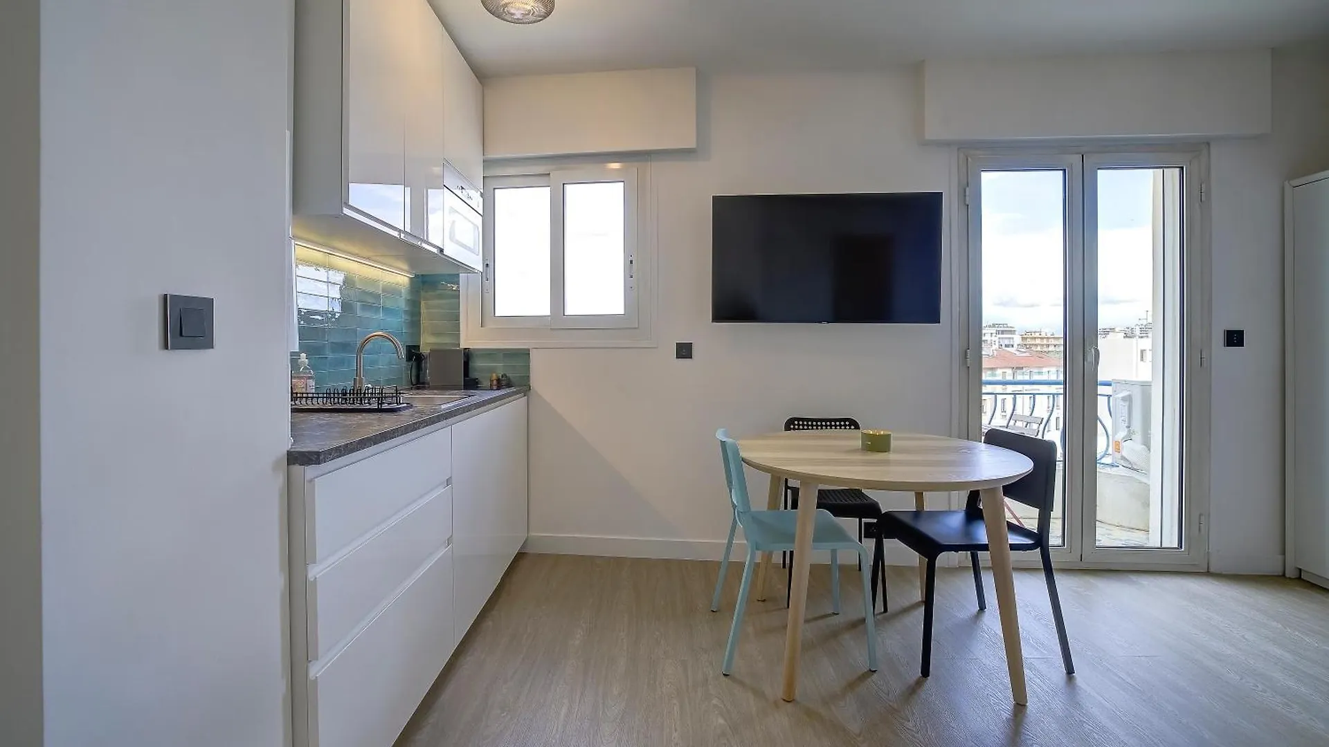 Magnifique Studio Le Dauphin 50M Des Plages Juan-les-Pins
